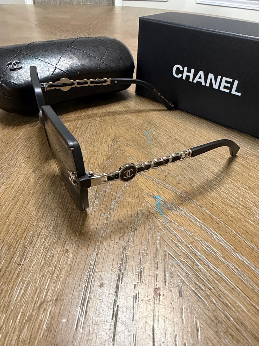 CHANEL Black Square Sunglasses with Silver CC Temples - Picture 6 of 9